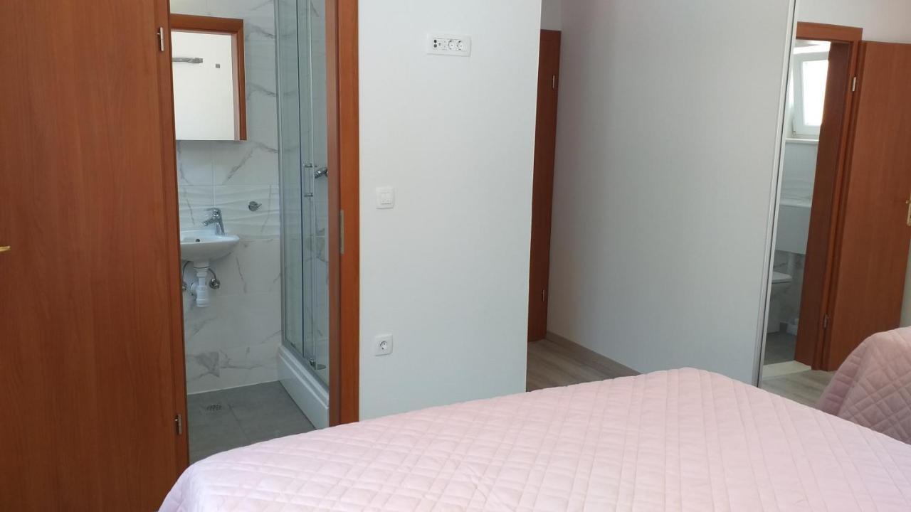 Apartman Karla Lastovo Exterior foto